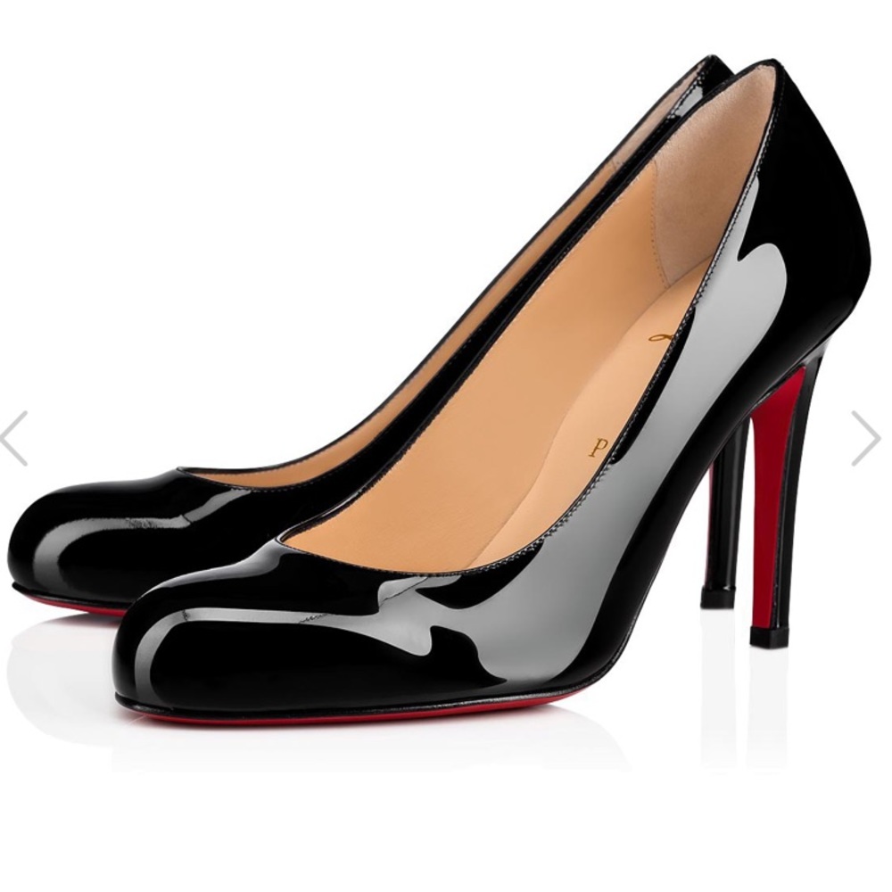 Pre-Loved Christians Louboutin Black Simple Pump Patent Leat
